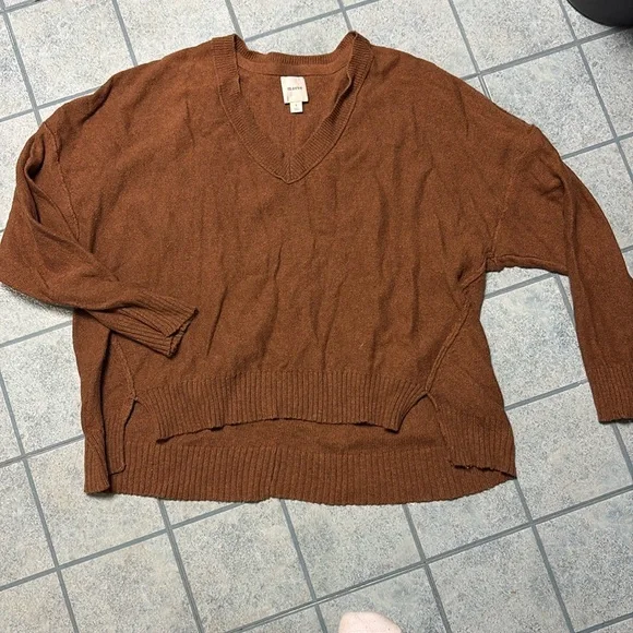 Maeve Relaxed V-Neck Sweater - Camel - Picture 3 of 6